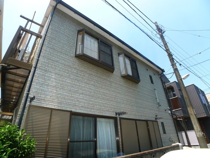 プチ・ラフォーレの物件外観写真