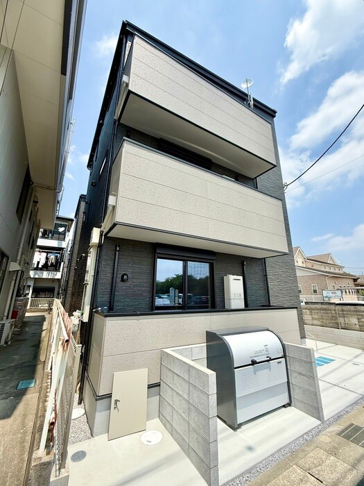 ユニバーサルシティ鈴谷の物件外観写真