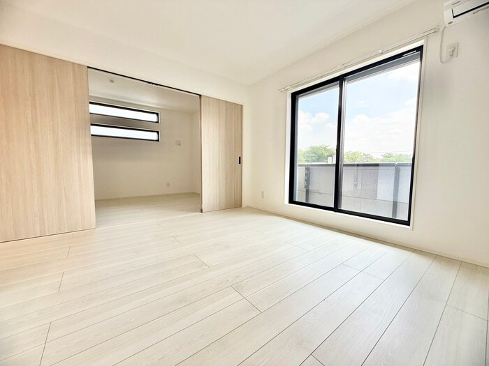 ユニバーサルシティ鈴谷の物件内観写真