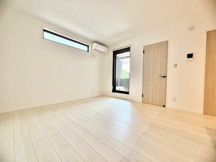 ユニバーサルシティ鈴谷の物件内観写真