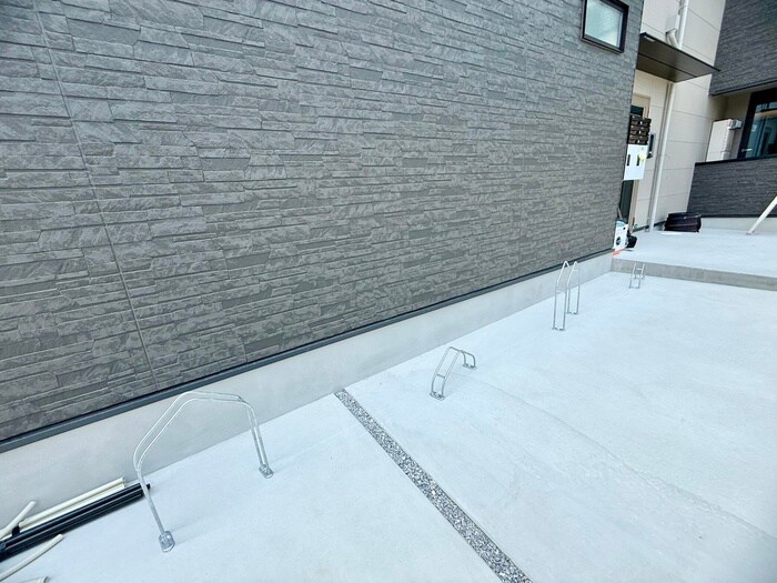 ユニバーサルシティ鈴谷の物件外観写真