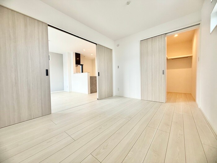 ユニバーサルシティ鈴谷の物件内観写真