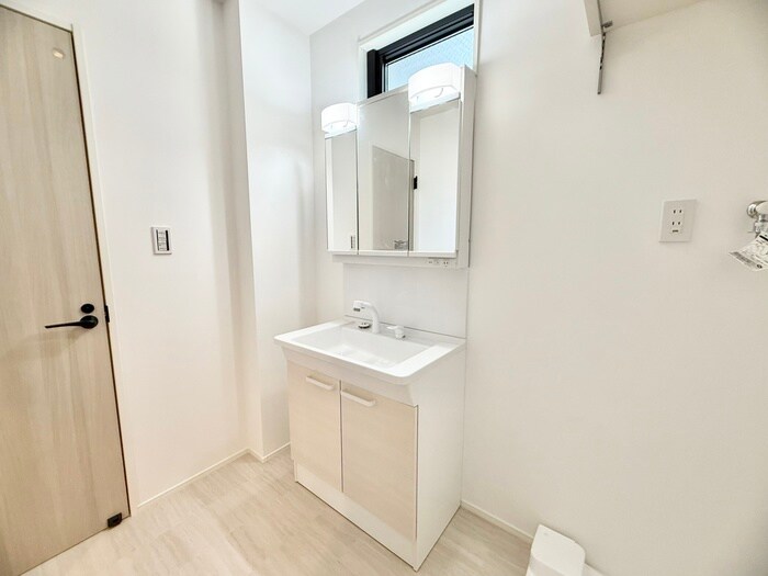 ユニバーサルシティ鈴谷の物件内観写真