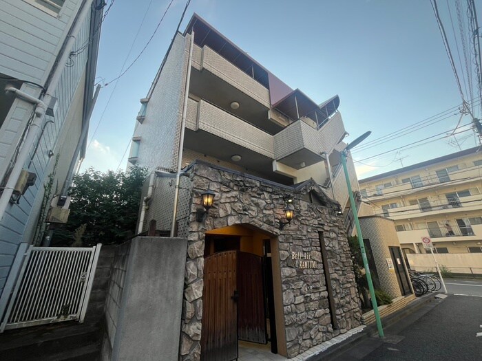 ベルエアー上馬の物件外観写真