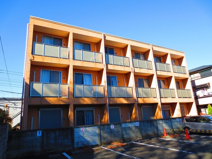 ゼルコバハイツの物件外観写真