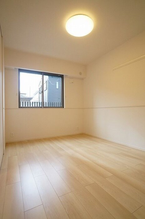 シャインヴィレッジの物件内観写真