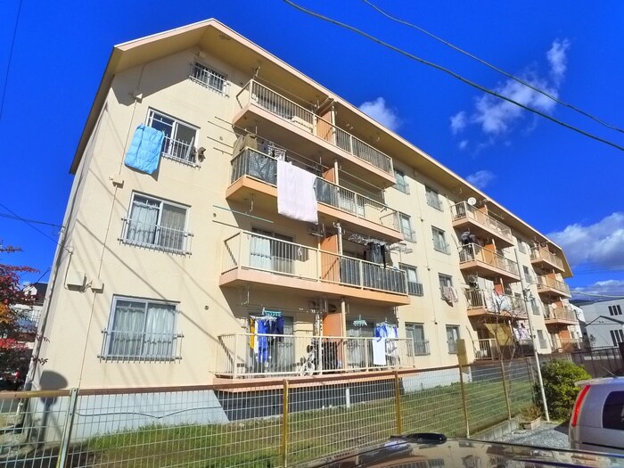 稔台サニーハイツの物件外観写真