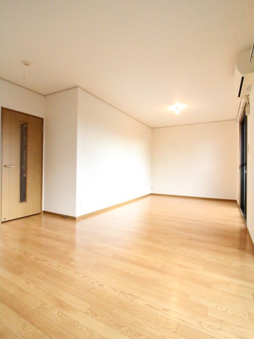 ルミエ－ルＡの物件内観写真