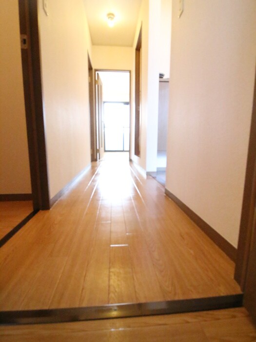 ルミエ－ルＡの物件内観写真