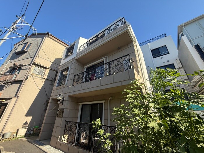 ＣＯＮＴＥＬ　ＭＡＧＯＭＥの物件外観写真