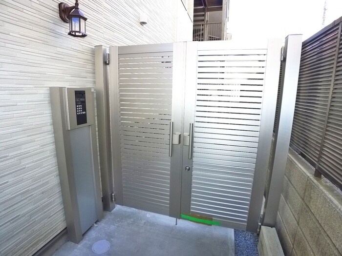 ラホープ高根台の物件外観写真