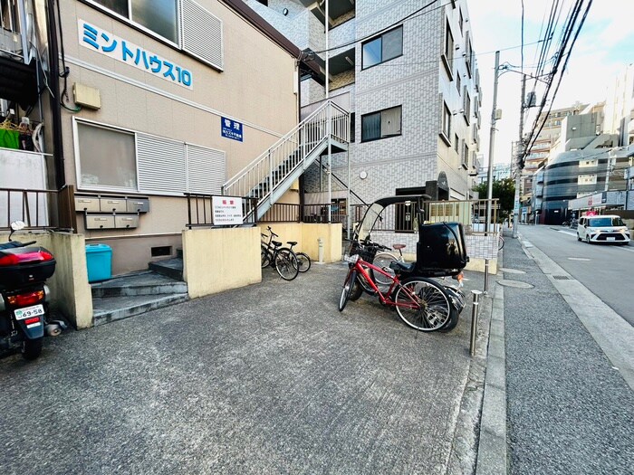 ミントハウス１０の物件外観写真