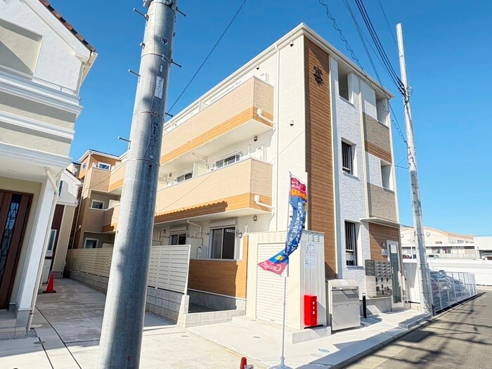 フルセイル高座渋谷の物件外観写真