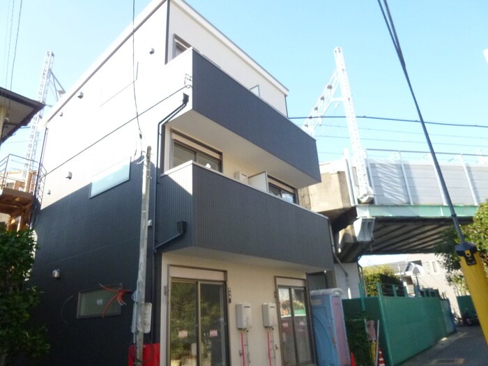 セレンディピティの物件外観写真