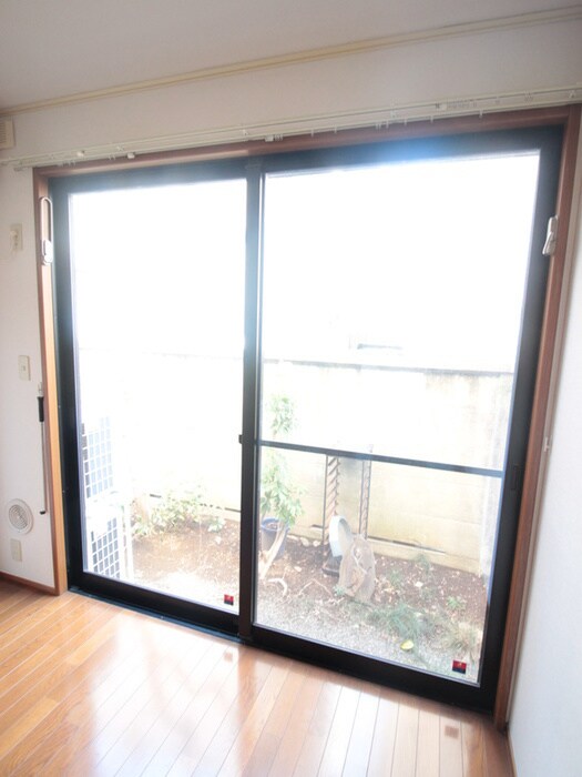 ＣＲＡＳＴＩＮＡ下北沢の物件内観写真