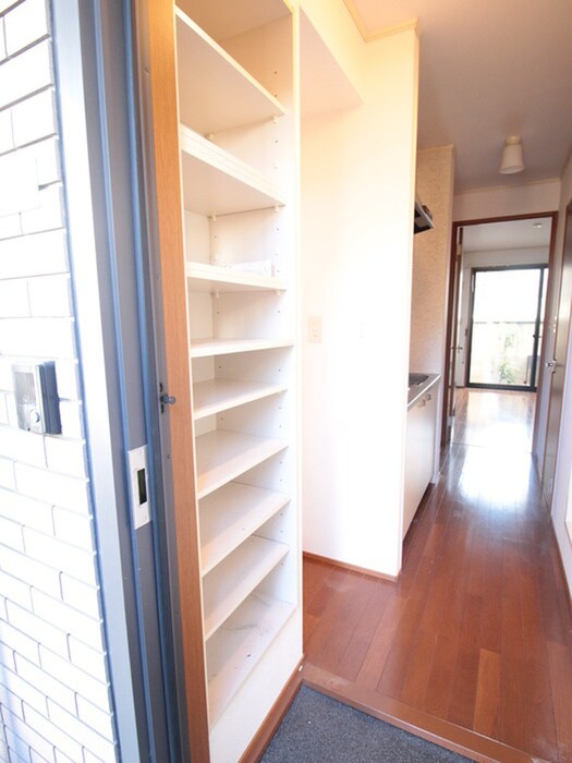 ＣＲＡＳＴＩＮＡ下北沢の物件内観写真