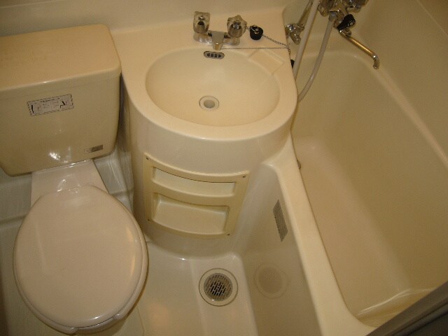 グリーンハイツ本郷の物件内観写真