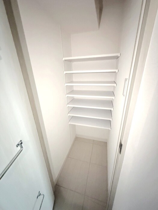 コンフォリア・リヴ下落合の物件内観写真