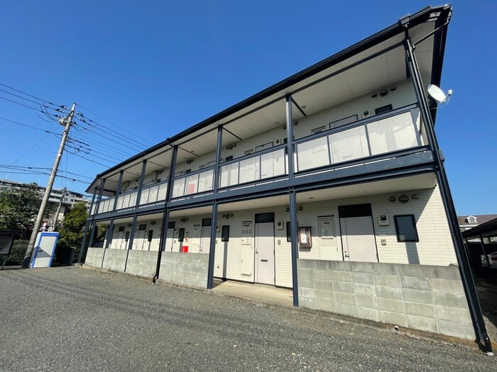 メゾン・ド・エピナ－ルの物件外観写真