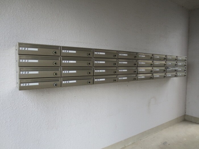 グリ－ンハイム吉澤の物件外観写真