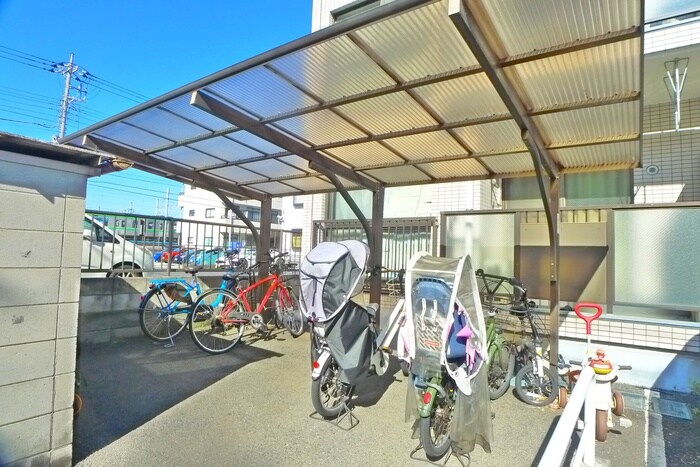 パールハイムの物件外観写真