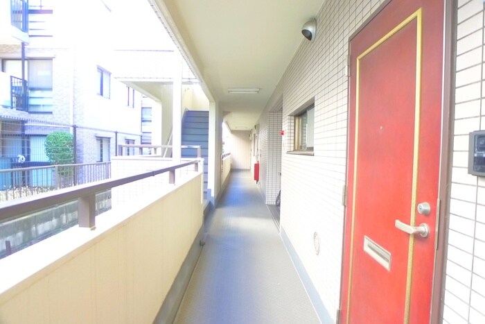 パールハイムの物件外観写真