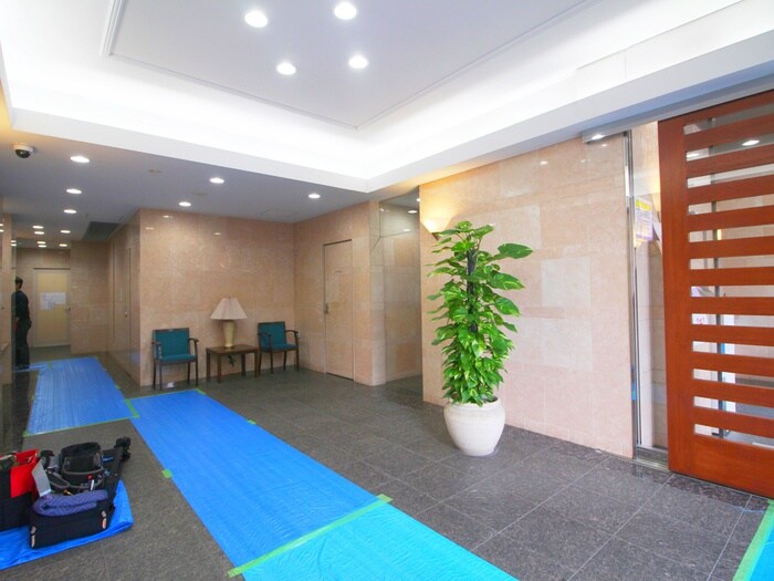 ﾌｧﾐ-ﾙｸﾞﾗﾝ銀座4丁目（1002）の物件外観写真