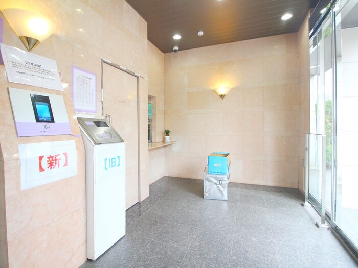 ﾌｧﾐ-ﾙｸﾞﾗﾝ銀座4丁目（1002）の物件外観写真