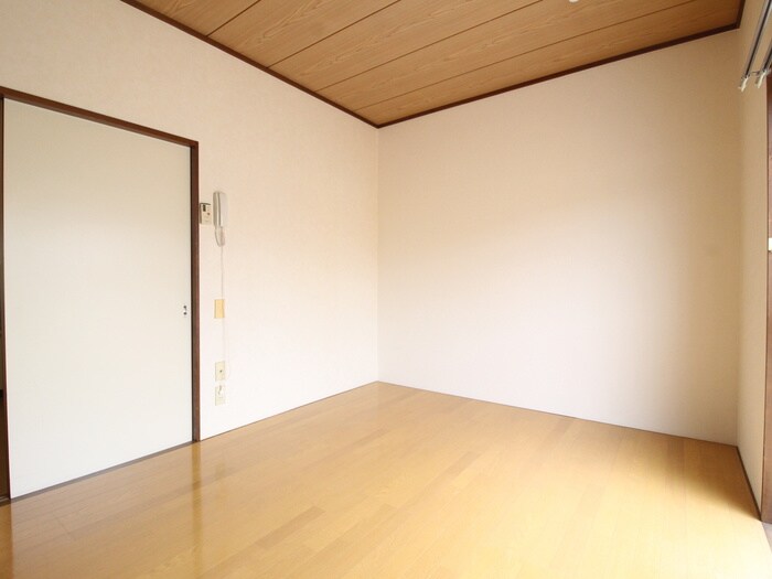 平成ハイツ１１号棟の物件内観写真