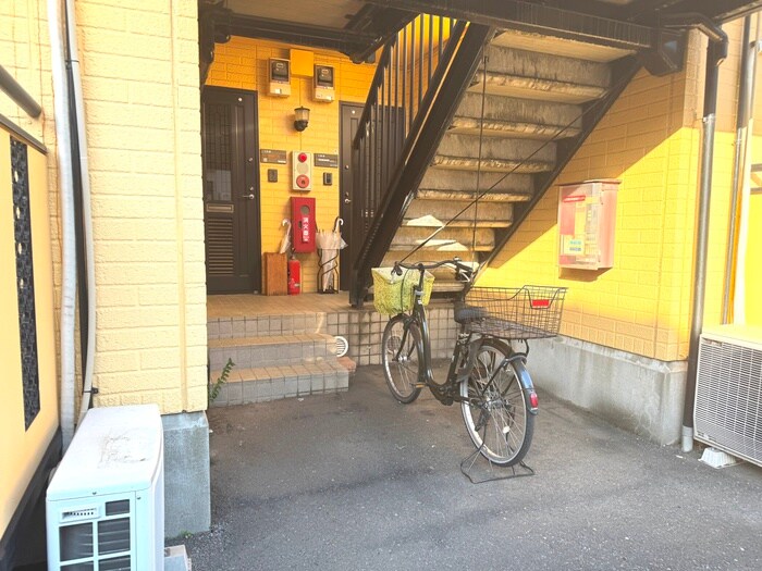 ウィスタ－西新井の物件外観写真