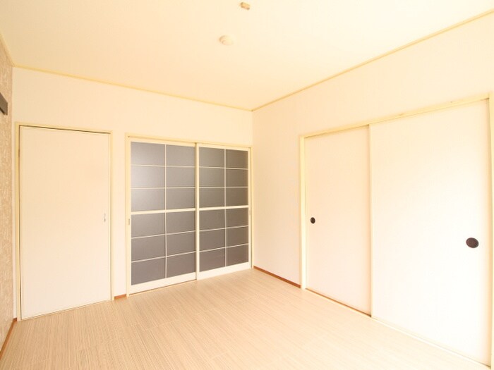 トラリュ－ム第５ホリコシの物件内観写真