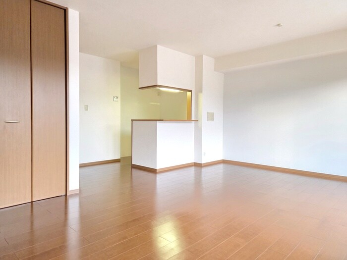 コモド八ヶ崎Ａの物件内観写真