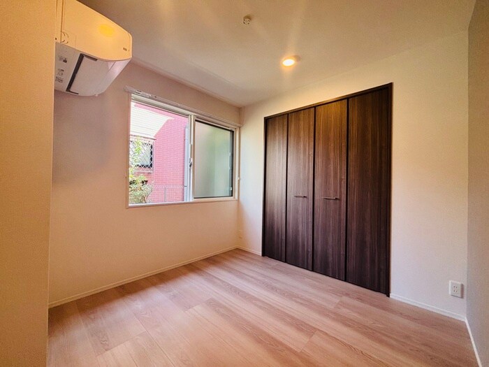 セレスティア西綾瀬の物件内観写真