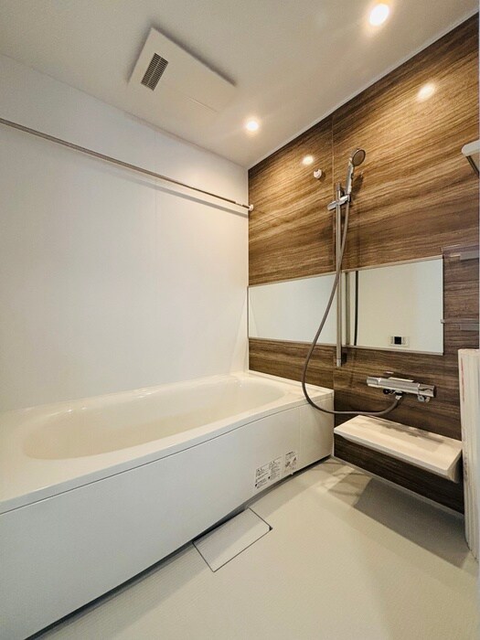 セレスティア西綾瀬の物件内観写真