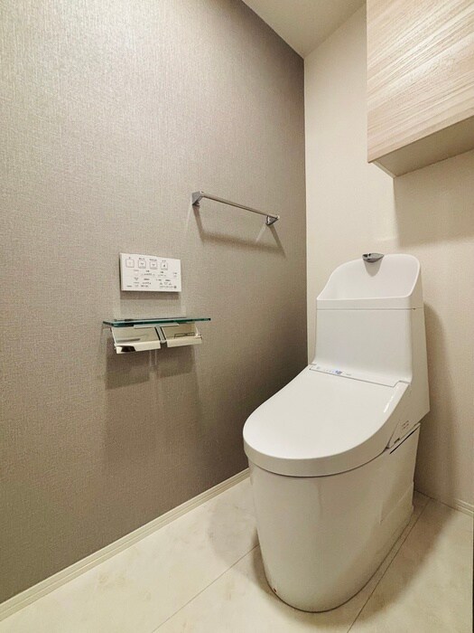 セレスティア西綾瀬の物件内観写真