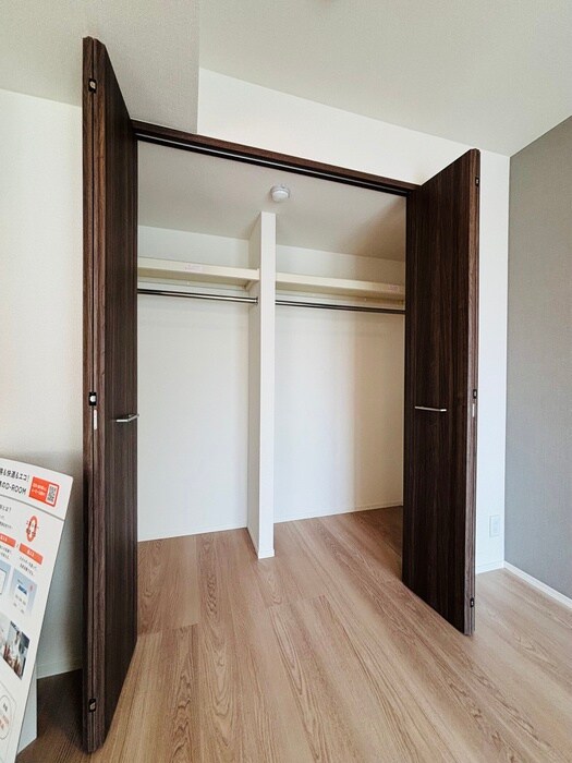 セレスティア西綾瀬の物件内観写真