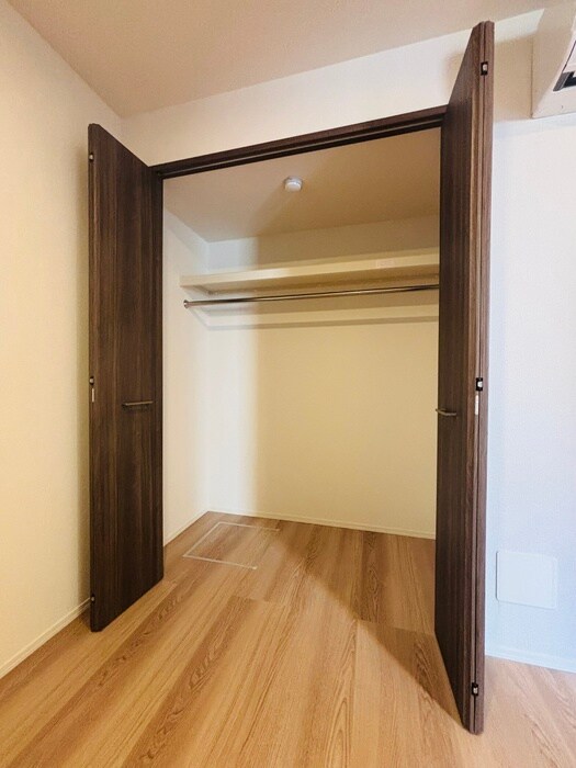 セレスティア西綾瀬の物件内観写真