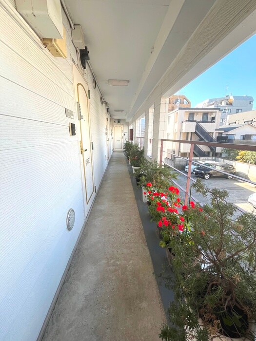 equipe　de　Yukigayaの物件外観写真