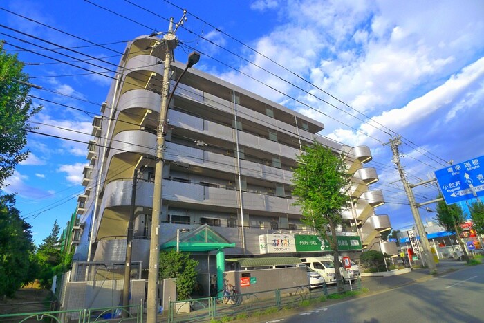 ラフォーレジュン二番館の物件外観写真