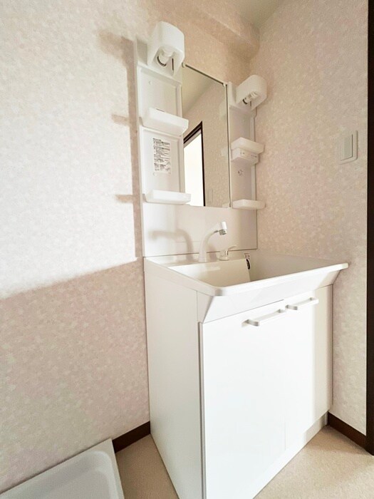 ラフォーレジュン二番館の物件内観写真