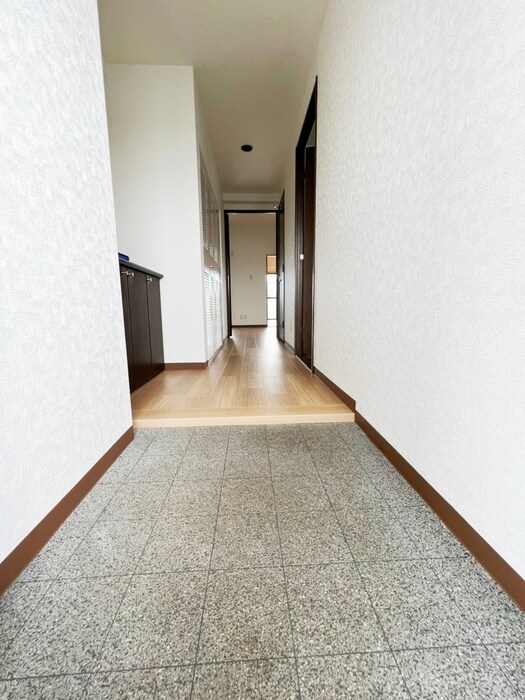 ラフォーレジュン二番館の物件内観写真