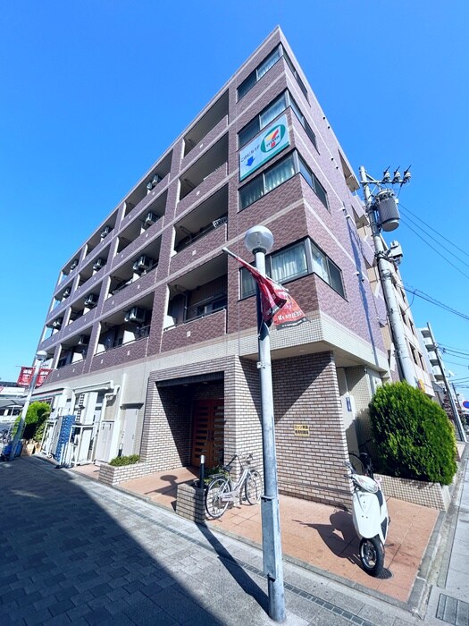 ロッソ・美園の物件外観写真