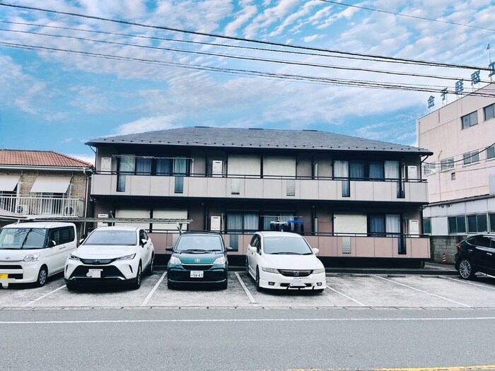 ファミ－ルコ－トの物件外観写真