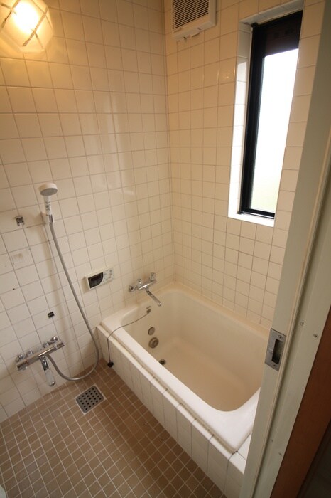 プラザマノワ－ルＡ棟の物件内観写真