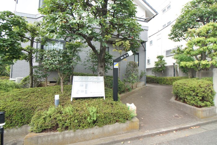 プラザマノワ－ルＡ棟の物件外観写真