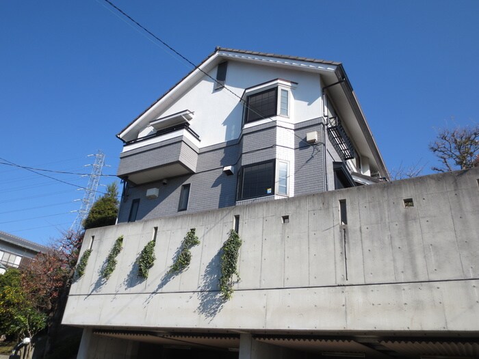 プラザマノワ－ルＡ棟の物件外観写真