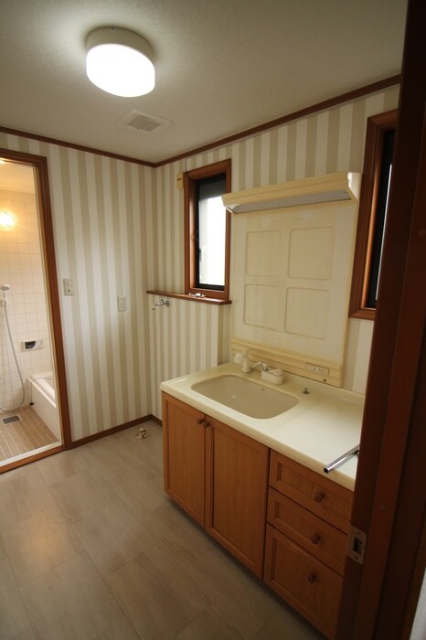 プラザマノワ－ルＡ棟の物件内観写真