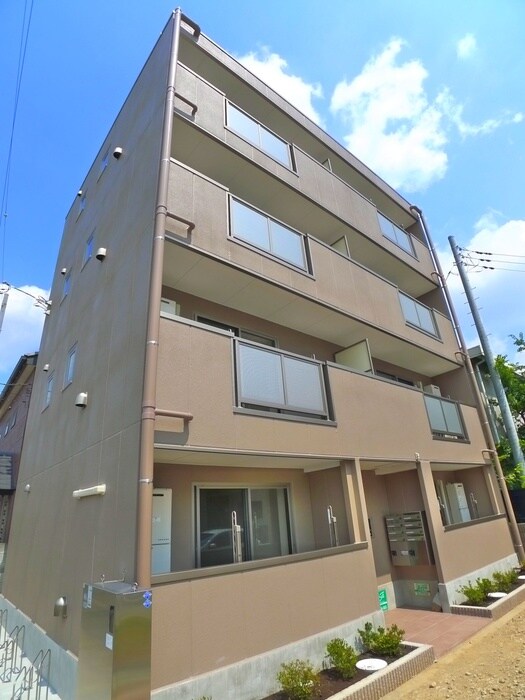 コーポ・セゾンの物件外観写真