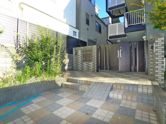 ザ・ハウス南千住の物件外観写真