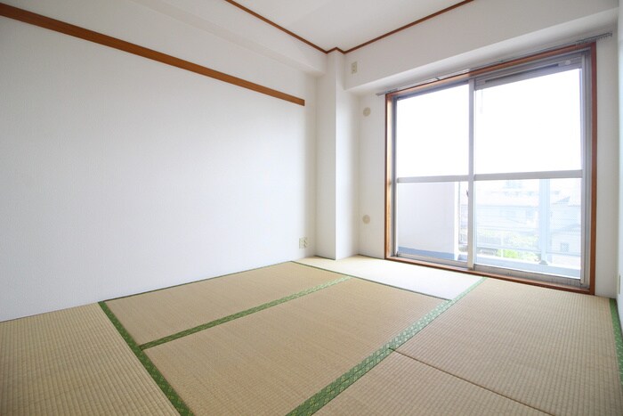 ブルーミングハイツⅡの物件内観写真